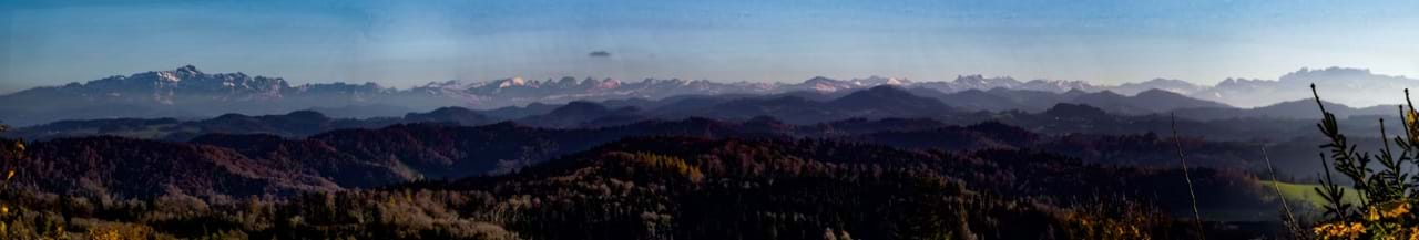Panorama Burgruine Schauenburg Vom Säntis bis Glarner Alpen